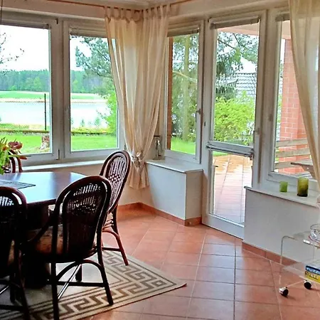 Feriehus Dom Blisko Jeziora I Szarloty